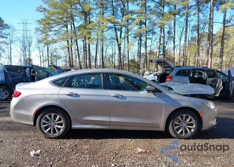 2015 Chrysler 200 C z USA, uszkodzony, nr VIN 1C3CCCCB6FN534767